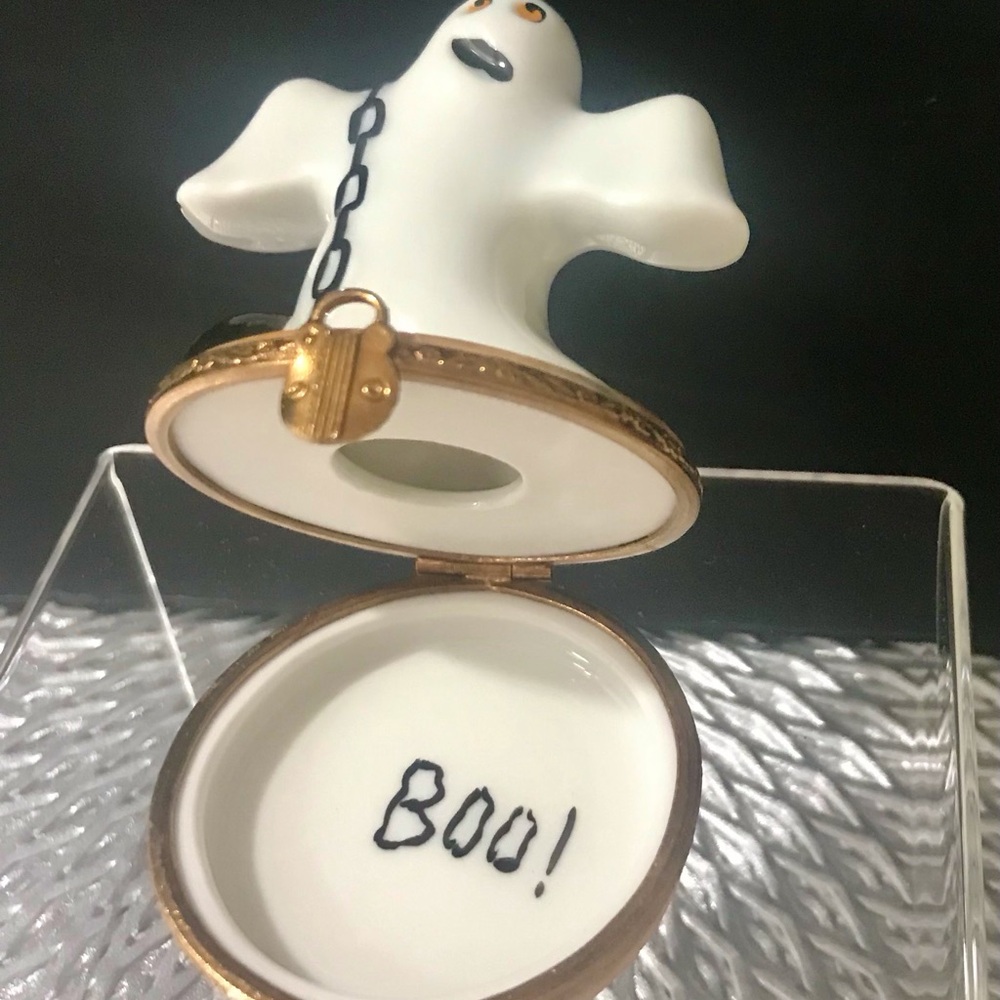 Limited Edition, Artoria Limoges France,  Ghost Trinket Box with Boo Message